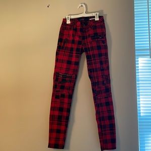 BLACKHEART goth plaid skinny jeans
